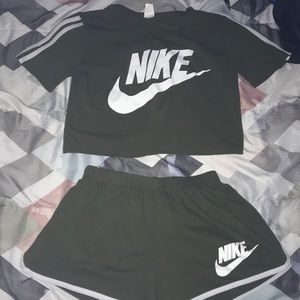 nike two piece outfit